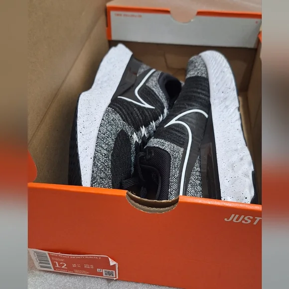 Nike React Infinity Run2 - Picture 6 of 6